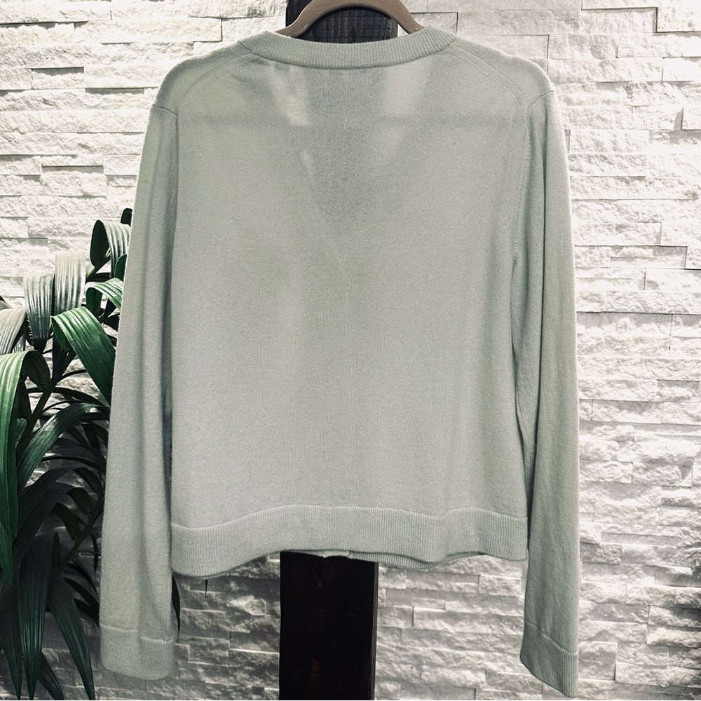 Vince 100% Cashmere Buttoned Cardigan Celery Green Size XL - Picture 8 of 8